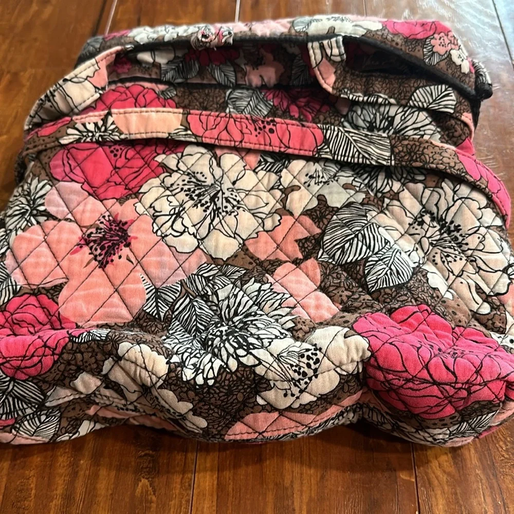 Vera Bradley Mocha Rouge Villager Tote & Turn Lock Wallet Retired Pattern